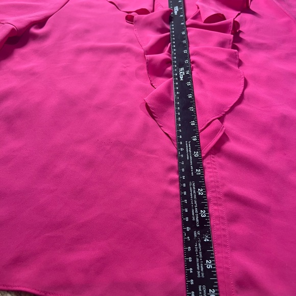 Karl Lagerfeld Paris Blouse Womens XL Pink Ruffle Trim V Neck Button Up Top - Picture 9 of 15